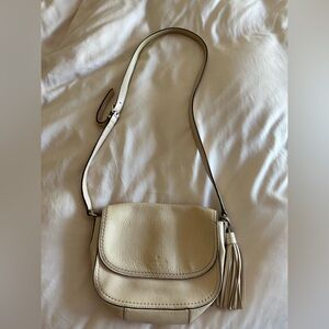 Kate Spade pale pink shoulder bag with tassel